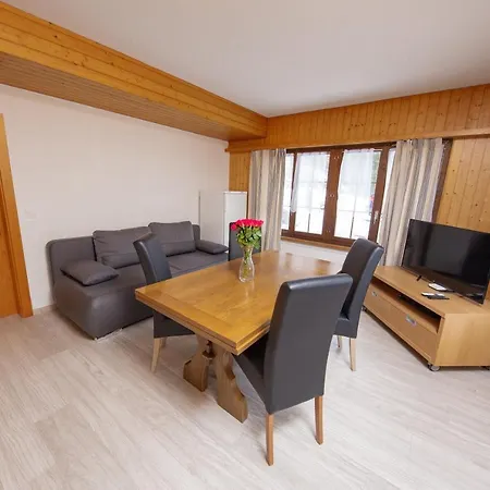 匹克尔米德别墅酒店 *